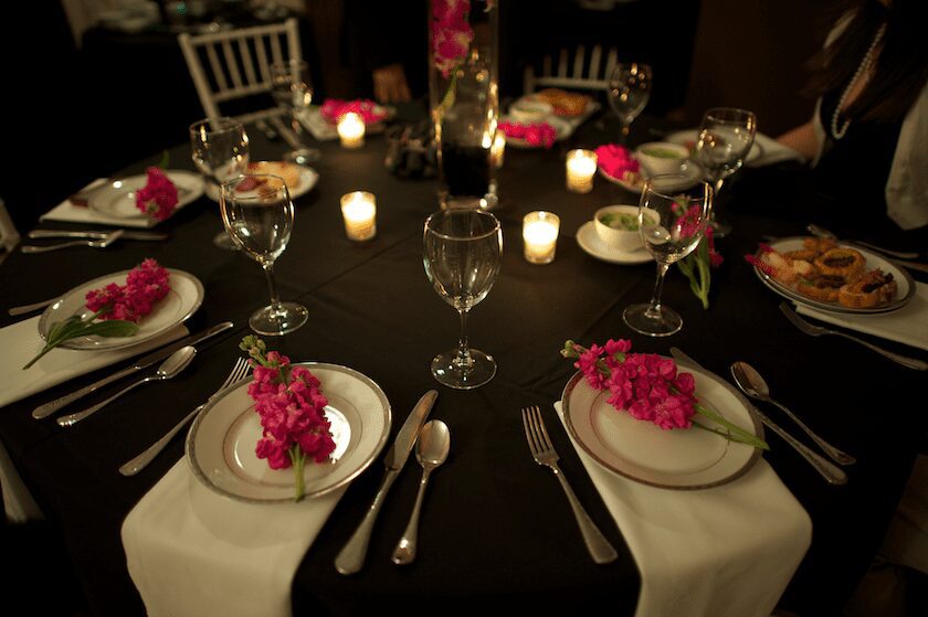 black and pink table