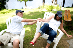 Maine lakefront engagement photos