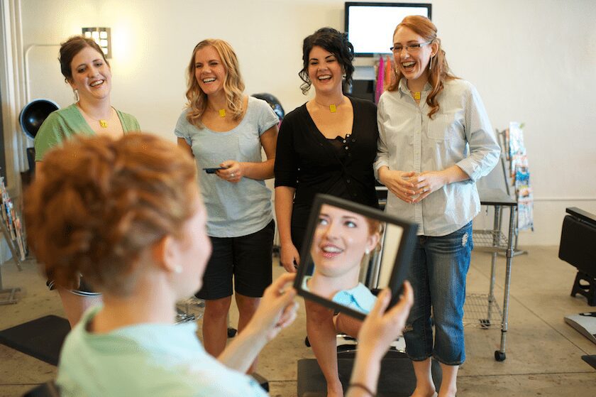 bride with bridesmaids Maine bride with her bridesmaids at the salon