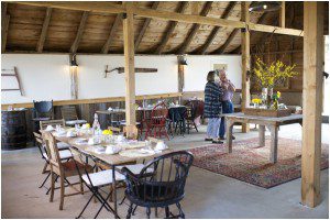 rustic barn wedding venue in Maine