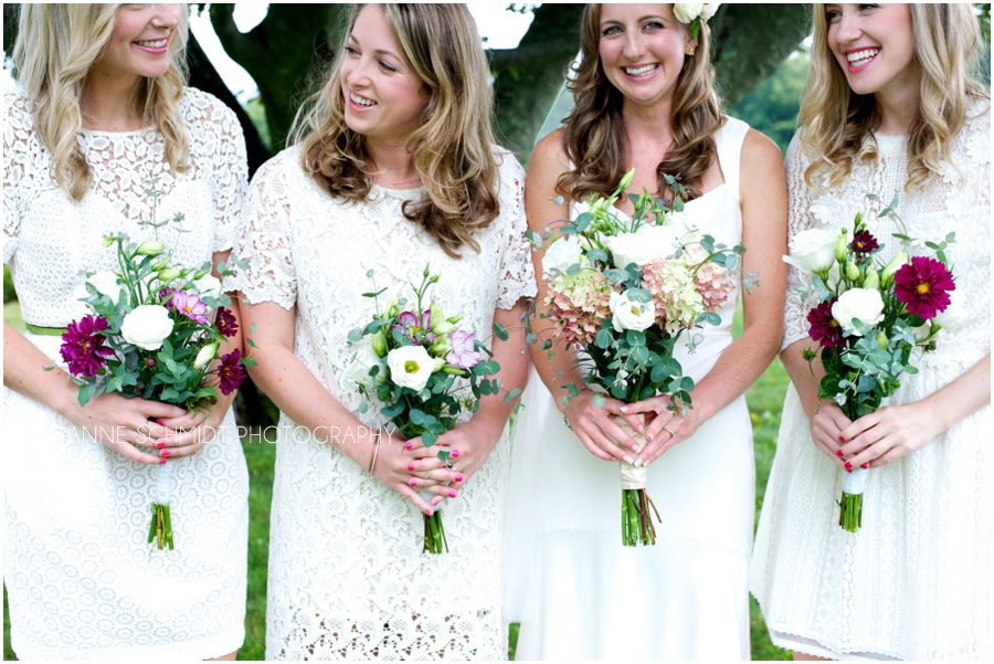 bridesmaids in ivory dresses