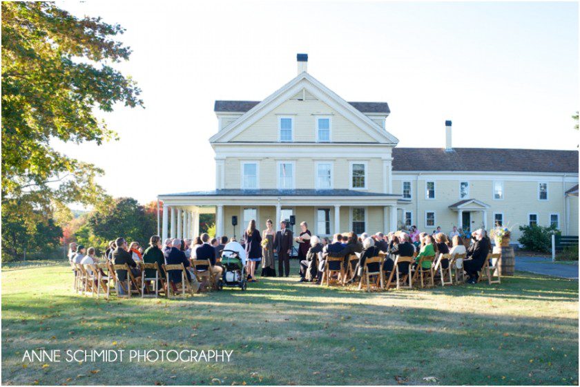 wedding ceremonies in a circle